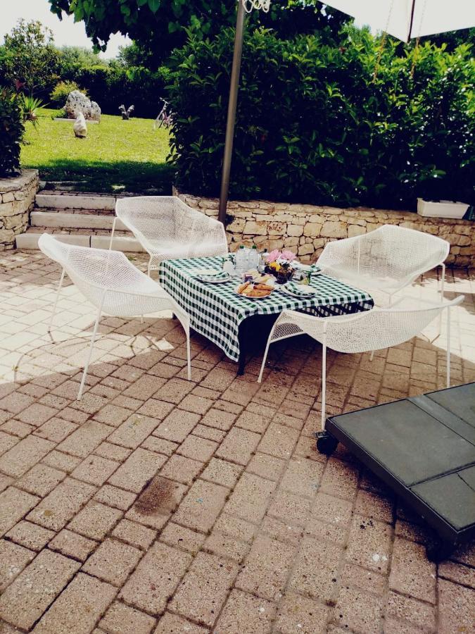 The Holiday House Hotel Santeramo in Colle Exterior foto