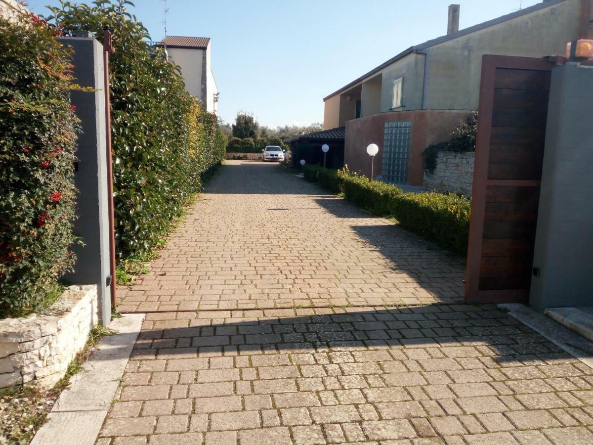 The Holiday House Hotel Santeramo in Colle Exterior foto